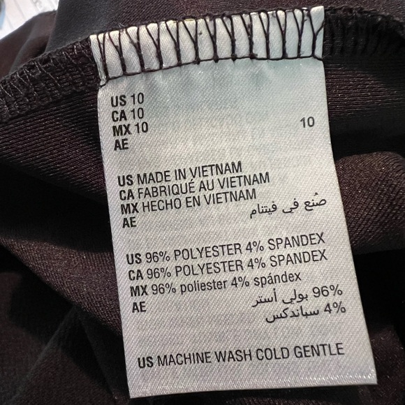 COPY - bar 111 women’s size 10 jumpsuit romper. Sleeveless. Straps 1.5” wide. - Picture 7 of 8